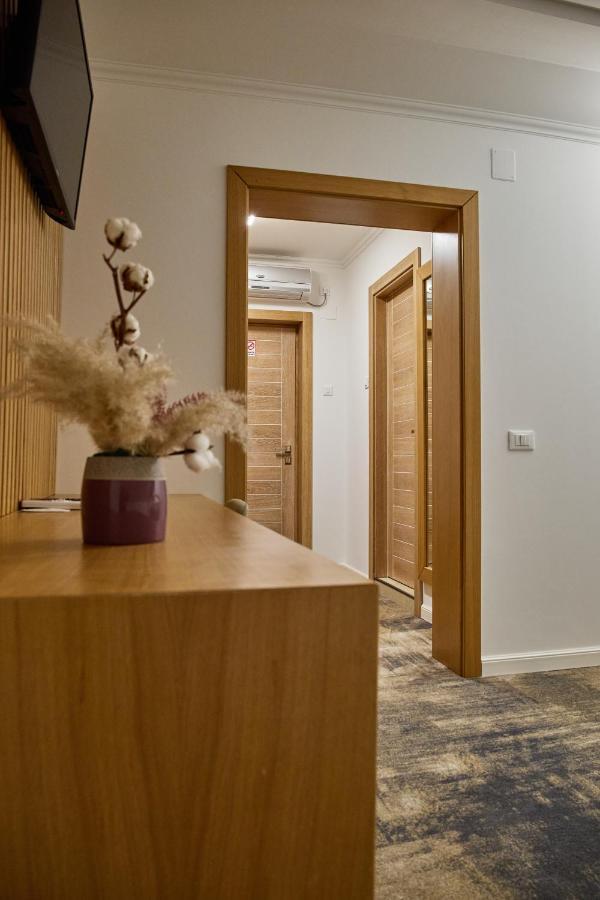Hotel Eden Râmnicu Sărat Kültér fotó