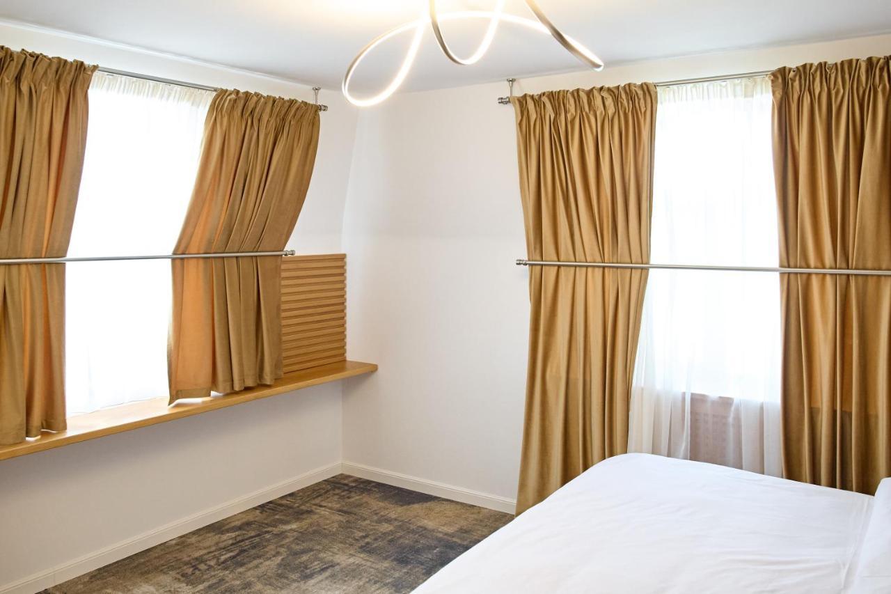 Hotel Eden Râmnicu Sărat Kültér fotó