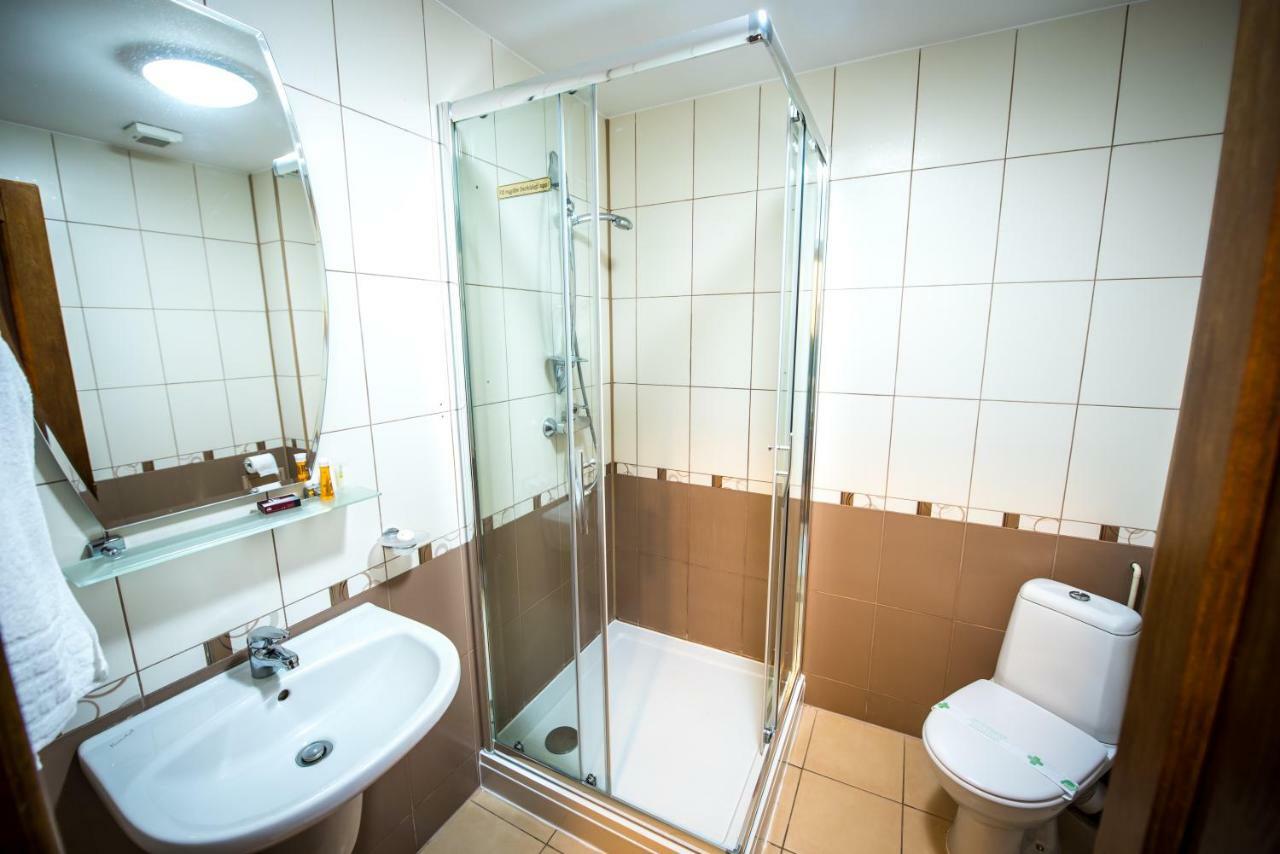 Hotel Eden Râmnicu Sărat Kültér fotó